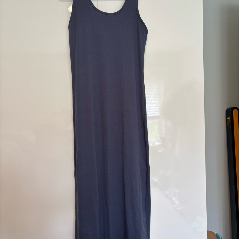 Elegant Navy Blue Sleeveless Dress